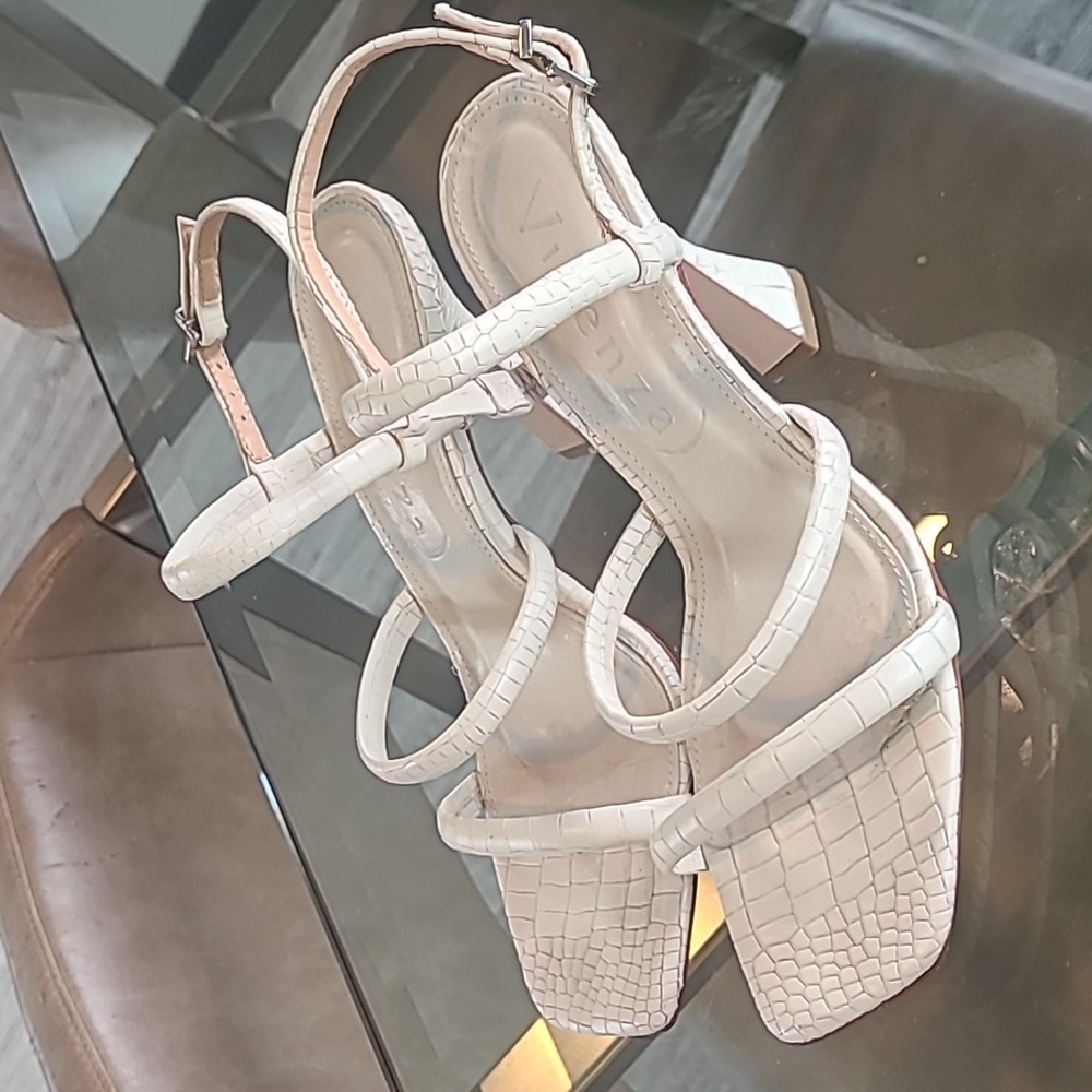 Vicenza Cream Sandals- 37